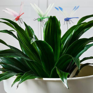 Weather-Resistant Insect Clip - Image 4