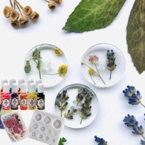 Sparkly Crystal Button Resin Kit - Image 5